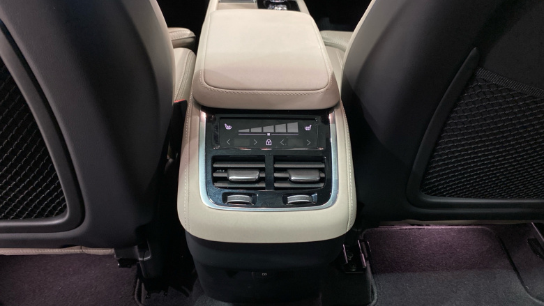 Volvo XC90 2.0 B5P Ultra Bright 5dr AWD Geartronic Petrol Estate